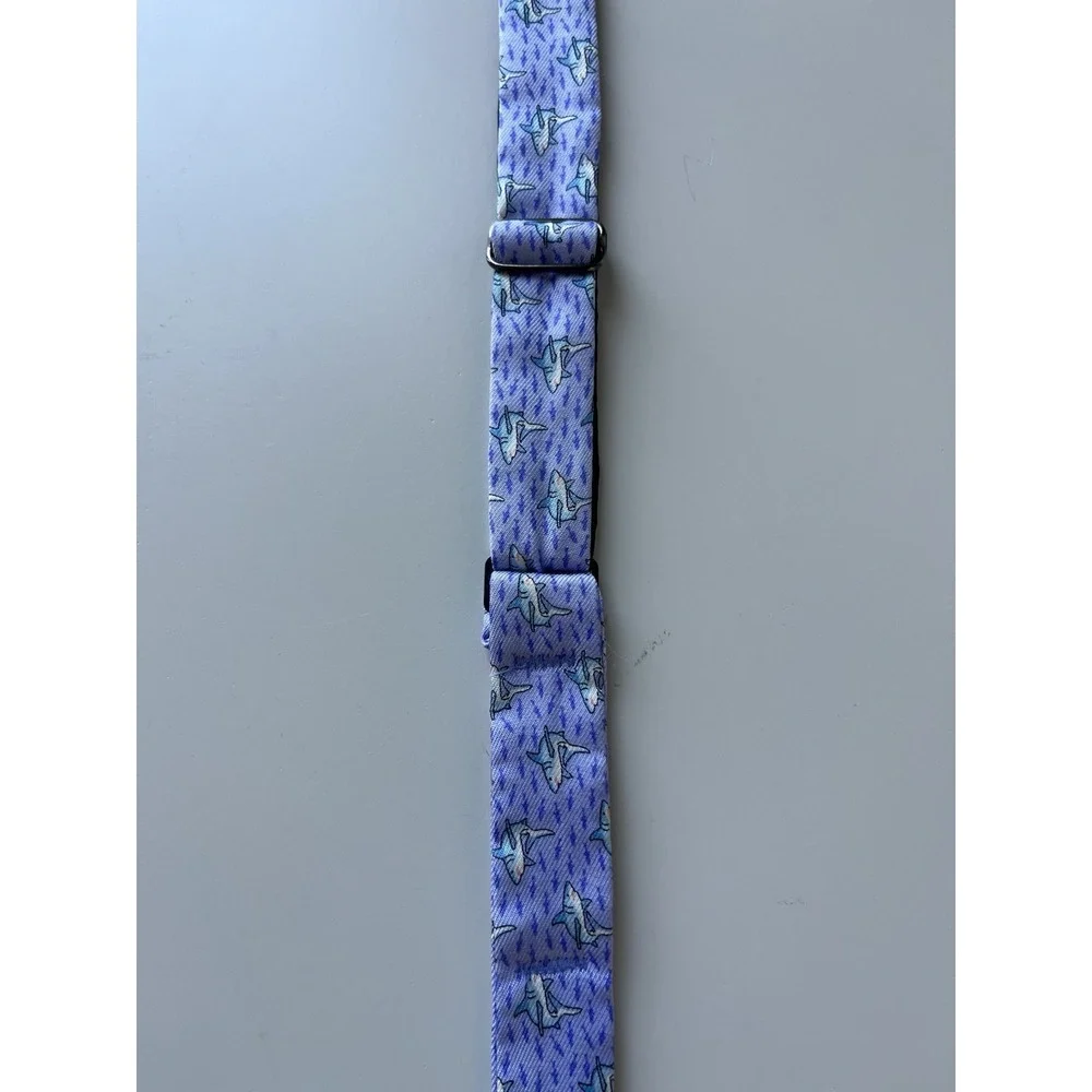 Vineyard Vines Bow Tie Silk‎ Adjustable - Blue Beach Shark USA EUC